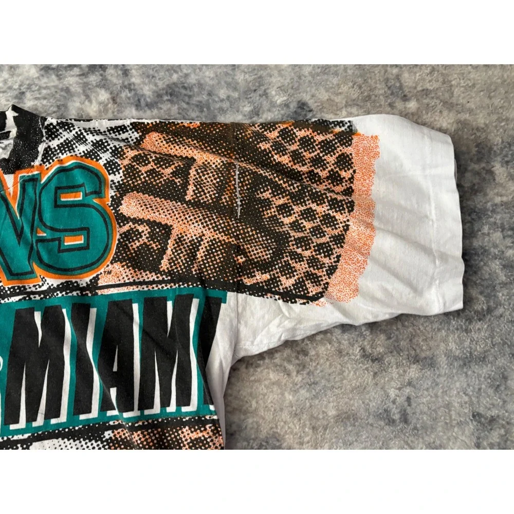 Vintage Miami Dolphins Magic Johnson T's All Over Print T‎ Shirt Mens XL - Picture 5 of 16